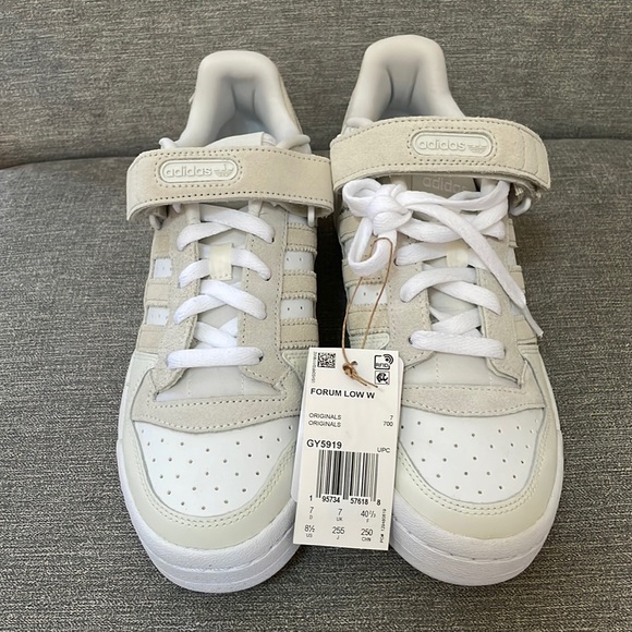 Adidas Forum Low - Picture 2 of 6